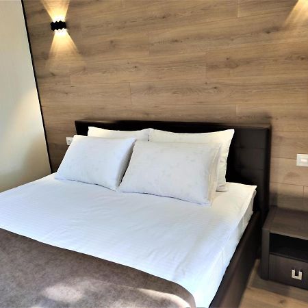 Rocas Hotel Орхей Екстериор снимка