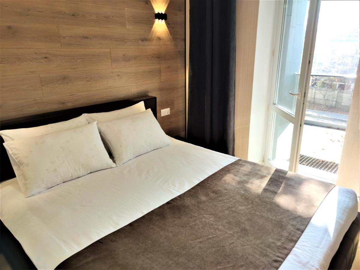 Rocas Hotel Орхей Екстериор снимка