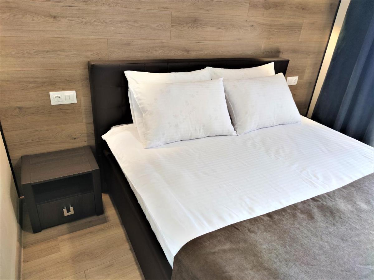 Rocas Hotel Орхей Екстериор снимка